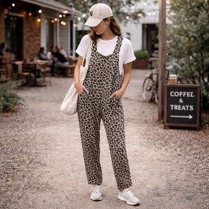Smash Tees leopard print jumpsuit/one piece bamboo women's M sustainable weekend